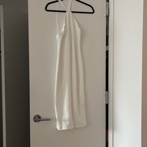 White Zara knitted dress mid length size medium in pristine condition